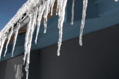 Obowiązek usuwania śniegu i lodu - informacja dla właścicieli i zarządców nieruchomości